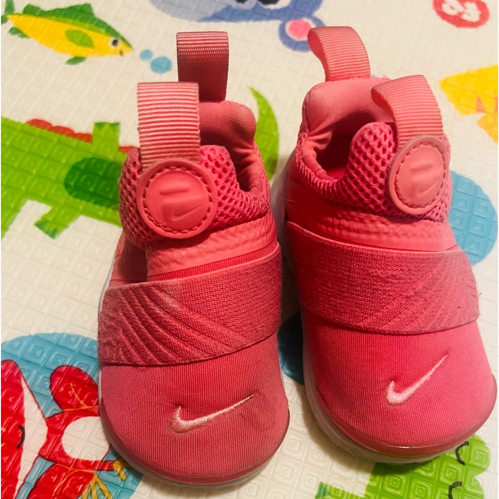 Nike shoes infant size 3